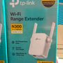 TP-Link N300 Universal Range Extender, Broadband/Wi-Fi Extender, Wi-Fi Booster/Hotspot with 1 Ethernet Port and 2 External Antennas, Plug and Play, Built-In Access Point Mode, UK Plug Image 9