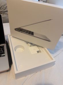 macbook 13 touch ID