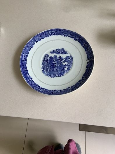 Old Willow pattern plate