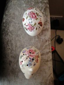 2 vintage pomanders