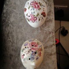 2 vintage pomanders