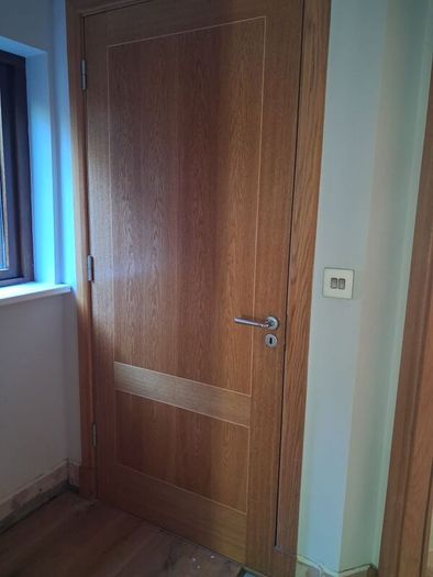 Oak Doors, solid oak frames, architrave and skirting.