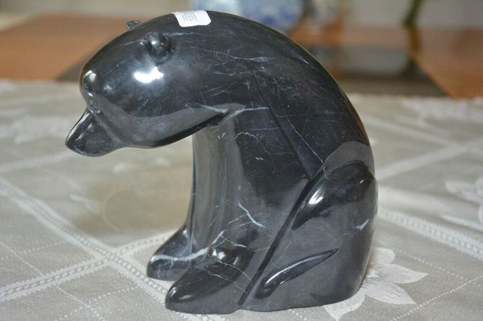 Onyx Marble Black Bear