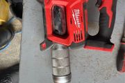 millwaukee fuel battery grease gun m18
