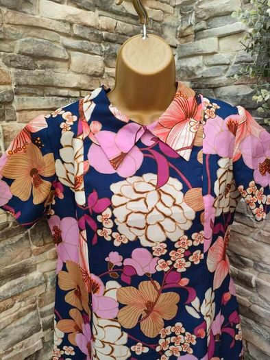 Vintage 1960s mini floral shift tunic dress Postage included