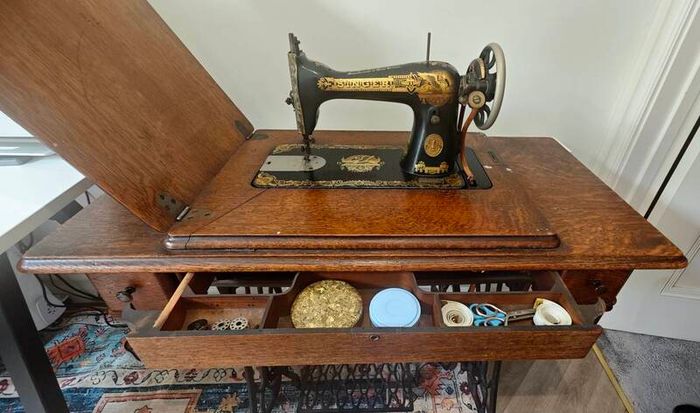 Vintage Singer Cast Iron Sewing Table
