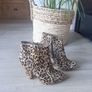 womens boots Image 3