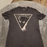 mens guess t shirt Image 3