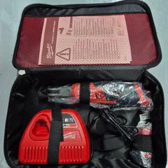 Milwaukee M12 Fuel 3/8' Ratchet Kit