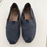 Toms navy shoes UK4 Image 4