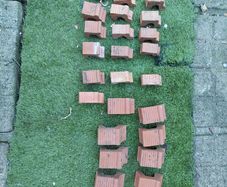 25 x plant pot feet terracotta