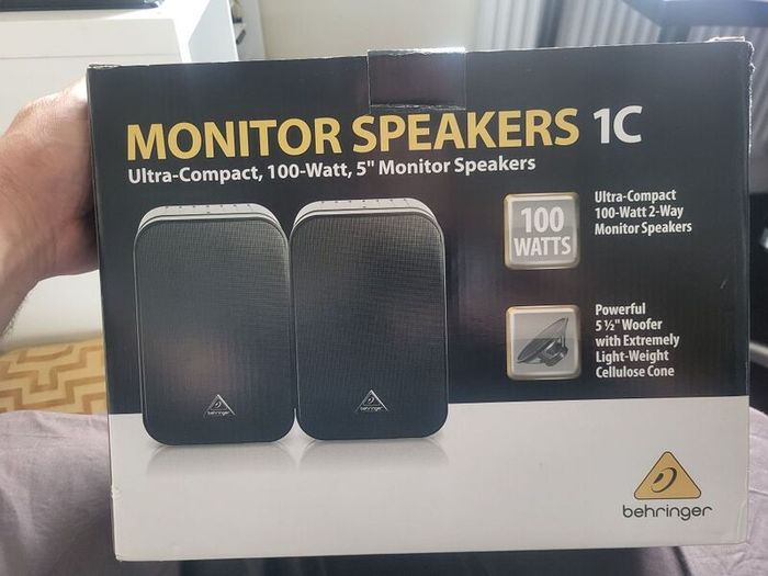 Monitor Speakers