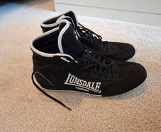 boxing shoes Lonsdale
