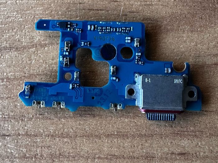 Samsung Note 10 Plus Charging Port