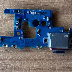 Samsung Note 10 Plus Charging Port