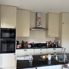 full kitchen