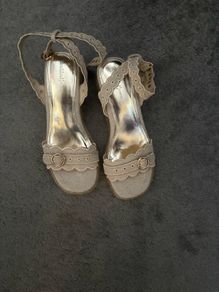 River Island size 5 cream wedges
