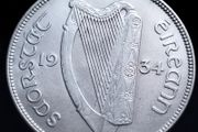 #577 - Ireland - 1934 - Half Crown - Silver - KM.8