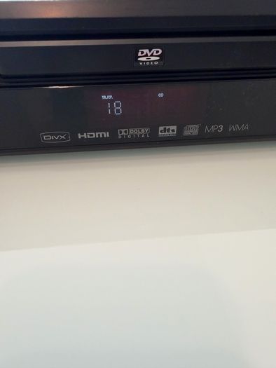 Denon DVD player DN-V100 (professional dvd player)
