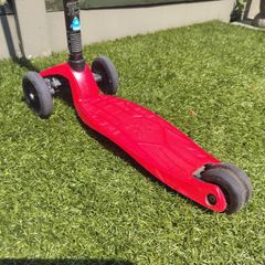 Red Micro Maxi Scooter