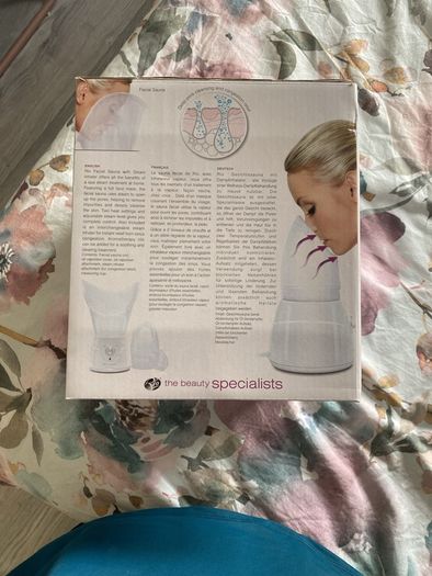Facial sauna with steam inhaler