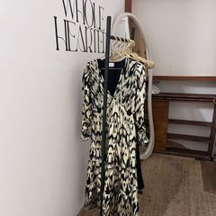 Stunning midi dress
