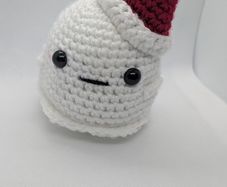 handmade crochet Christmas ghosts