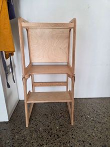 Montessori Tower