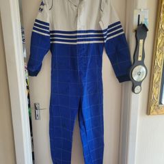 race wear suit