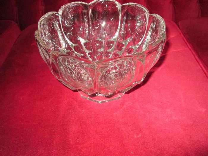 Vintage Raised Glass Fruit Bowl (6"t x 19"across)