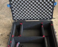 Genuine Peli / Pelican 1610 protective hard case