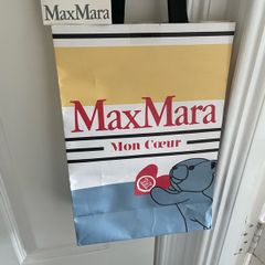 MaxMara wrapping