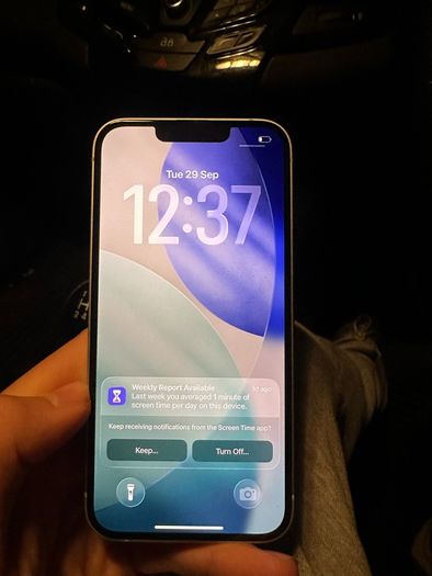 iPhone 16e