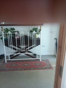 headboard