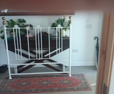 headboard
