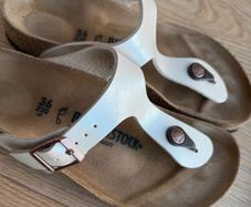 Birkenstock Gizeh Pearl white sandals shoes size 36