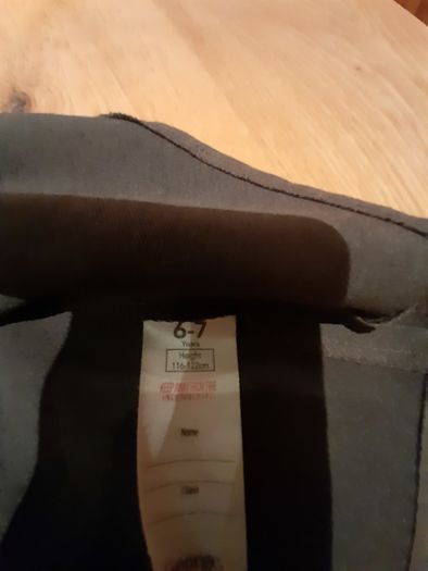 Girls grey pinafore Age 6-7