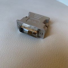 DVI-VGA adaptor