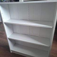 Book / storage shelf