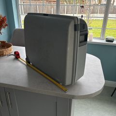 suit case