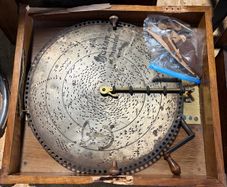 Antique Polyphone 15.5inch disk box