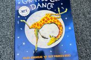 Giraffes can't dance