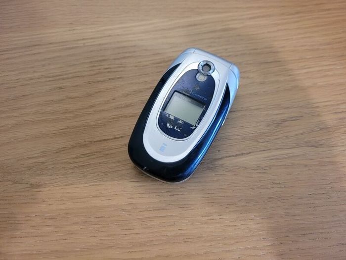 Lg L342i