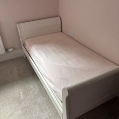 Mamas & Papas Mia Cot Bed