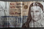 classic five punt note