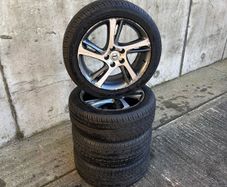 Genuine Volvo Spider 17" Alloys & Tyres