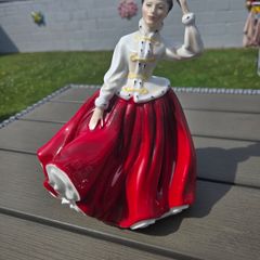 Vintage Royal Doulton HN 2937 GAIL Figurine