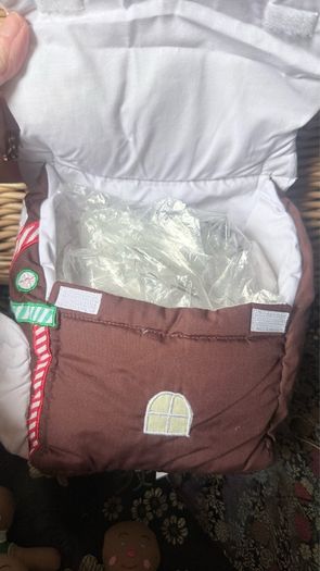 Christmas Toy Gingerbread House bag and Family