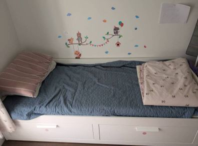 IKEA brimnes Daybed