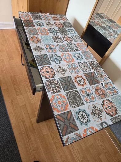 desk